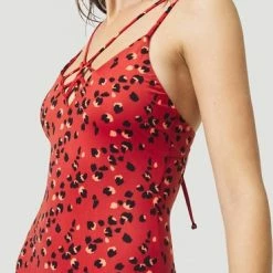 Kopen 🛒 O'Neill Badpak Sunset - Red Aop - 38 ✔️