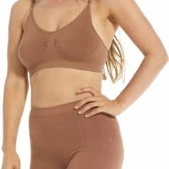 Goedkoop π― MAGIC Bodyfashion Bamboo Comfort Bra With Spaghetti Straps Mocha Vrouwen - Maat XL π 18 Goedkoop π― MAGIC Bodyfashion Bamboo Comfort Bra With Spaghetti Straps Mocha Vrouwen - Maat XL π -lingerie-dames-badmode Verkoop 400x840