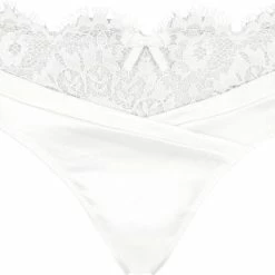Groothandel 🌟 Hunkemöller Dames Lingerie String Hannako - Wit - Maat 3XL 🔥 -lingerie-dames-badmode Verkoop 550x352 1