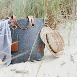 Top 10 🎉 Knit Factory Liv Pareo - XL Sjaal - Stranddoek - Licht Grijs - 100% Biologisch Katoen ⌛ -lingerie-dames-badmode Verkoop 550x366 9