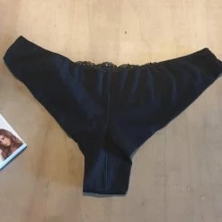 Gloednieuw 🧨 Jadea LovelyGirl Braziliaans Slip, Van Katoen En Kant, ZWART Maat M 🥰 -lingerie-dames-badmode Verkoop 550x488 6