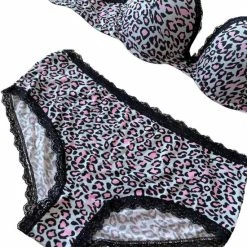 Korting ⭐ Merkloos Lingerie- 2-delig Set - Zachte Fashion Bh's Set 6875 - Panterprint - Maat 70B 🧨 -lingerie-dames-badmode Verkoop 550x655 1