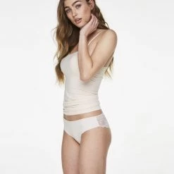 Hete verkoop π₯° Hunkemöller Brazilian Onderbroek 3-Pack Secrets Lace - Wit - Maat M π€© 8 Hete verkoop π₯° Hunkemöller Brazilian Onderbroek 3-Pack Secrets Lace - Wit - Maat M π€© -lingerie-dames-badmode Verkoop 550x660 105