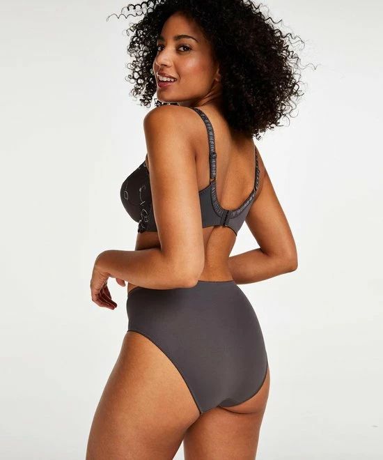 Beste Pirce 🔥 Hunkemöller Niet Voorgevormde Beugel Bh Diva - Maat G85 👍 12 Beste Pirce 🔥 Hunkemöller Niet Voorgevormde Beugel Bh Diva - Maat G85 👍 - Afbeelding 10