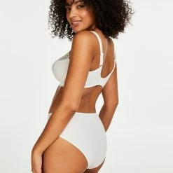 Coupon ⌛ Hunkemöller Hoge Slip Diva - Maat S 😀 -lingerie-dames-badmode Verkoop 550x660 2