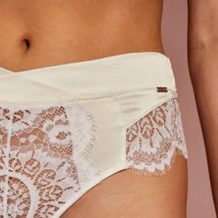 Coupon ๐ Hunkemöller Dames Lingerie Hoge String Hannako - Wit - Maat L ๐ฏ 13 Coupon ๐ Hunkemöller Dames Lingerie Hoge String Hannako - Wit - Maat L ๐ฏ -lingerie-dames-badmode Verkoop 550x660 57