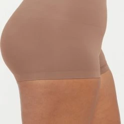 Groothandel ✔️ Spanx EcoCare Seamless Shaping - Boyshort - Kleur Dark Nude (Cafe Au Lait) - Maat L ✔️ -lingerie-dames-badmode Verkoop 550x777 1