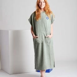 Nieuw π₯° Ponchy Verde Velho - Surf Poncho - Groot π 17 Nieuw π₯° Ponchy Verde Velho - Surf Poncho - Groot π -lingerie-dames-badmode Verkoop 550x825 125