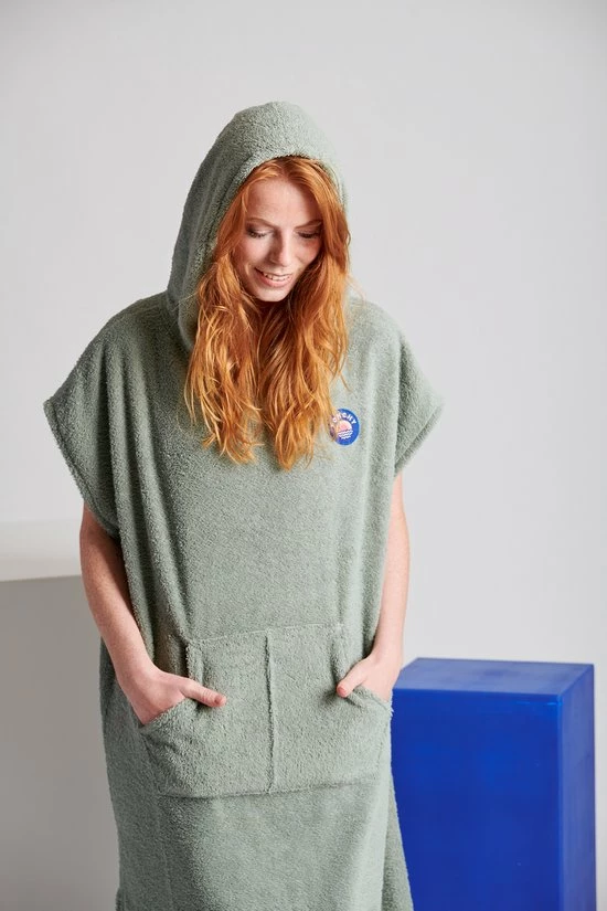 Nieuw π₯° Ponchy Verde Velho - Surf Poncho - Groot π 10 Nieuw π₯° Ponchy Verde Velho - Surf Poncho - Groot π - Afbeelding 8