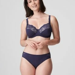 Beste recensies van ✨ PrimaDonna Madison Beugel Bh 0162120 Blue Bijou - Maat 90C 👏 -lingerie-dames-badmode Verkoop 550x825 137