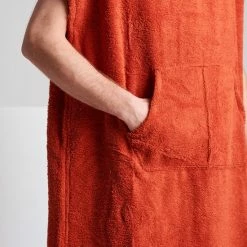 Beste deal 😀 Merkloos Ponchy - Surf Poncho - Handdoek Poncho – Marrom Velho - Maat Klein - Slim Fit – Uniseks - Katoen 🔥 -lingerie-dames-badmode Verkoop 550x825 178